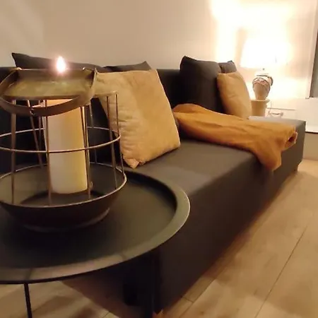 Mezzanine Salon Independant Apartment